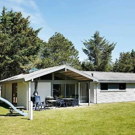 6 Person In L Kken Løkken